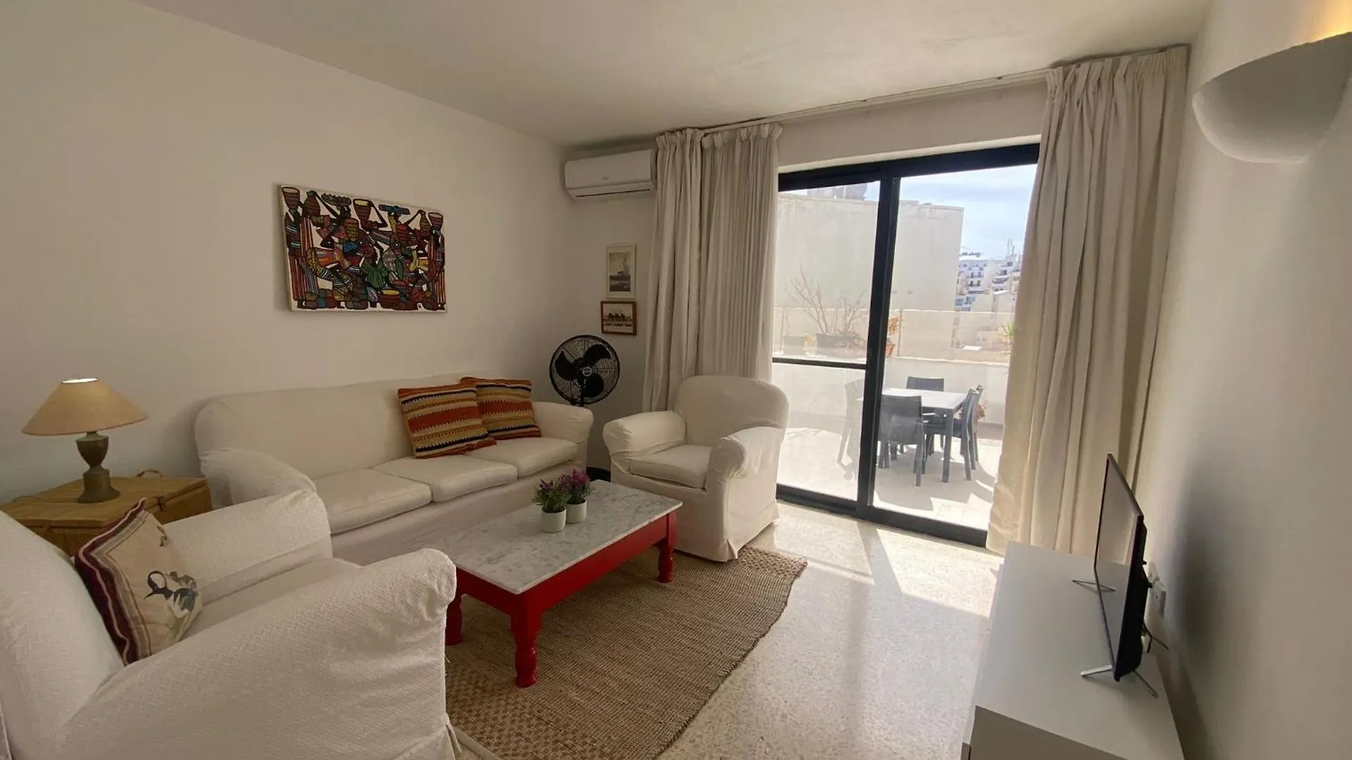St Julians Property With Terrace Saint Julian's 0*,