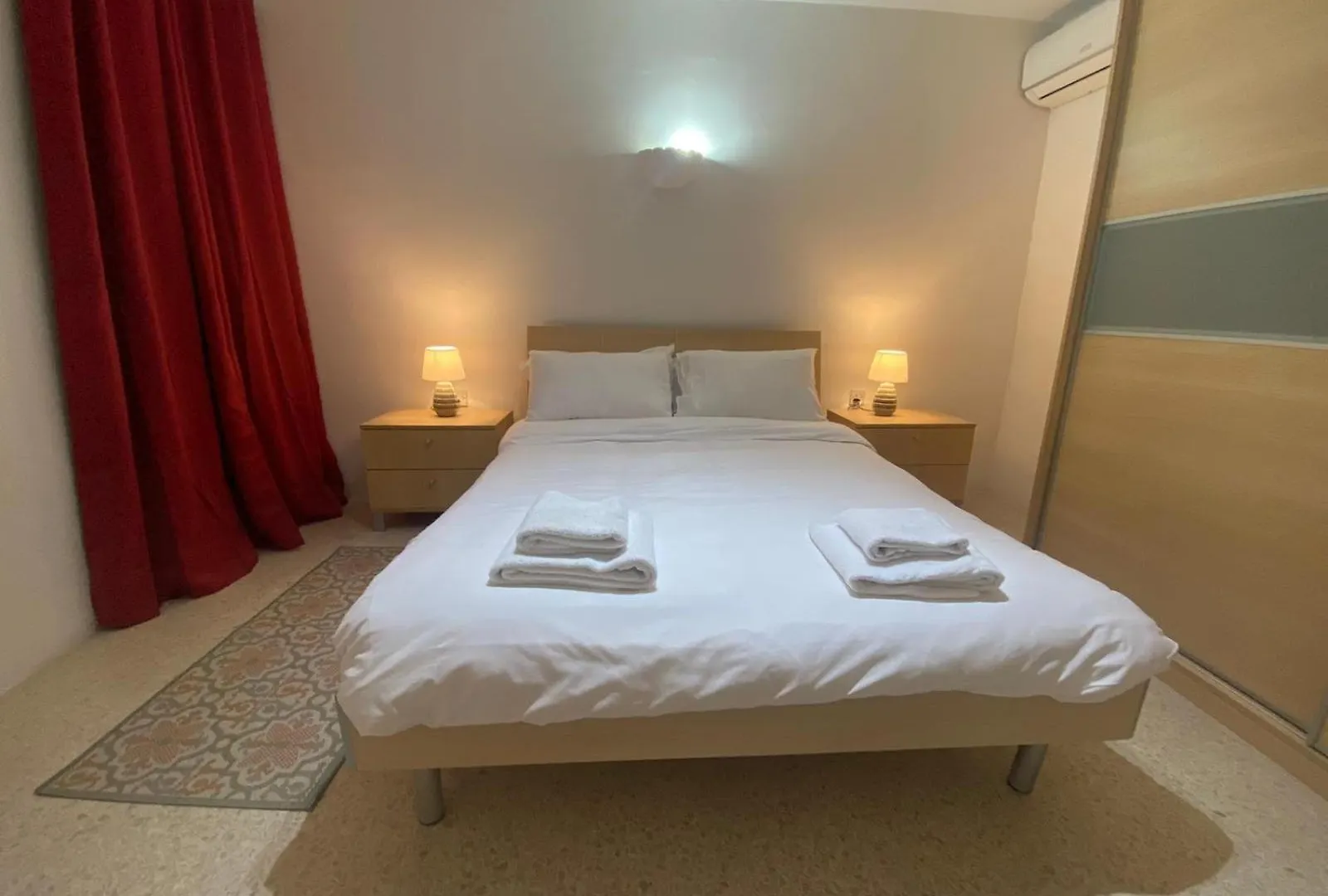 St Julians Property With Terrace Saint Julian's 0*,